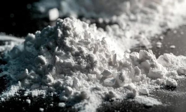 کاربرد آلومینا در شیشهسازی